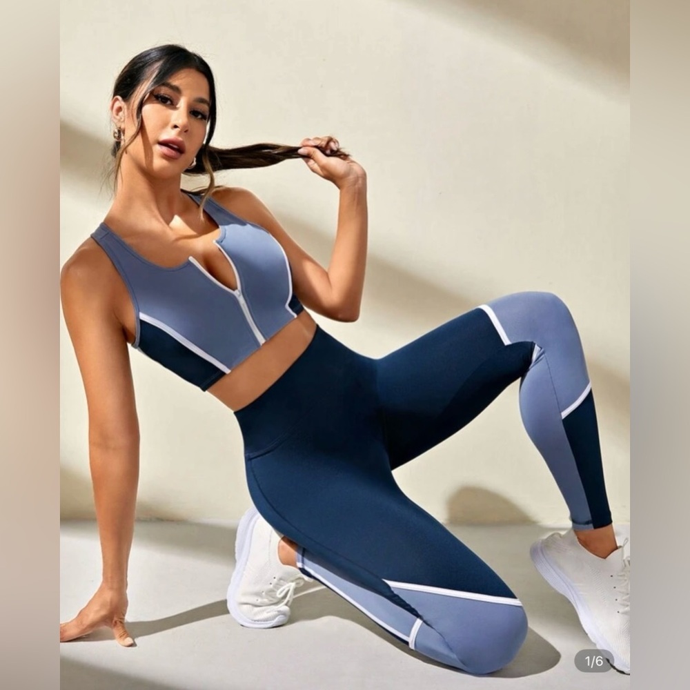 NWT Women Activewear Two piece outfits Color block Zip up Sports set